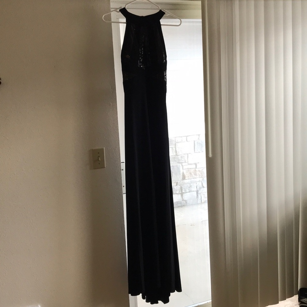 PROM DRESS - Picture 2 of 3